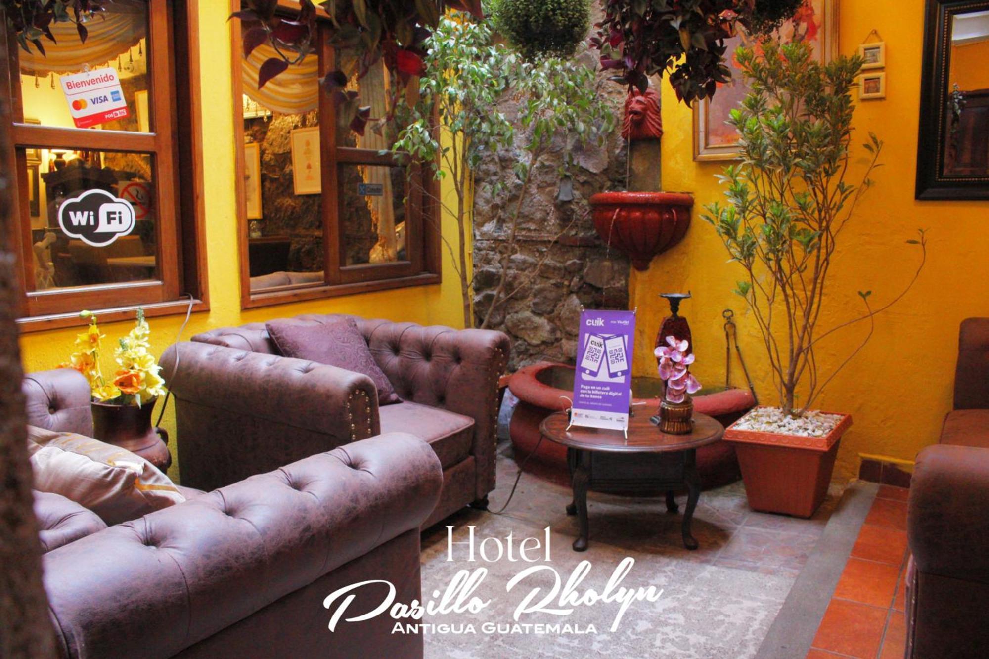 Hotel Rholyn Pura Vida !! Antigua Екстер'єр фото