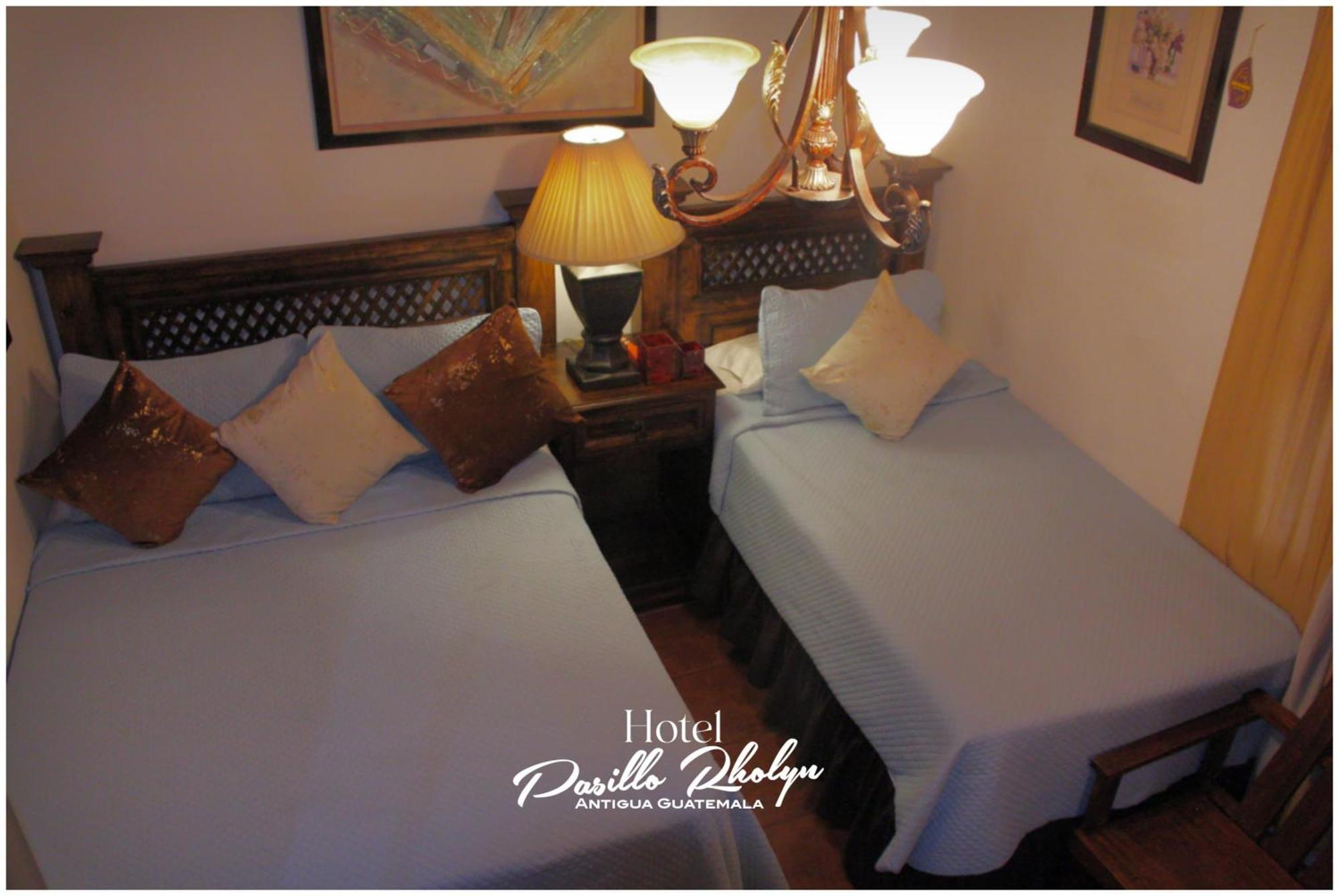 Hotel Rholyn Pura Vida !! Antigua Екстер'єр фото