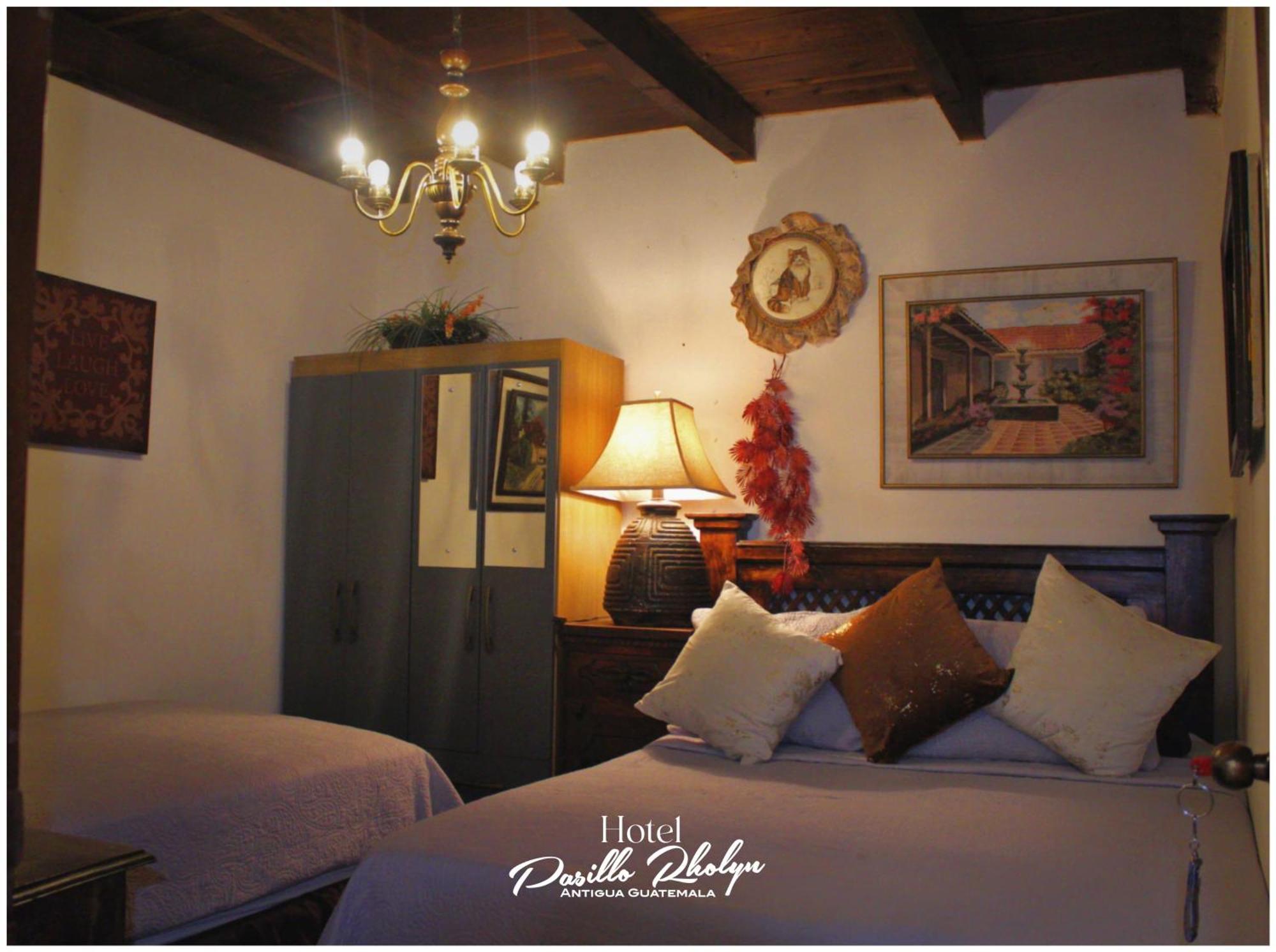 Hotel Rholyn Pura Vida !! Antigua Екстер'єр фото
